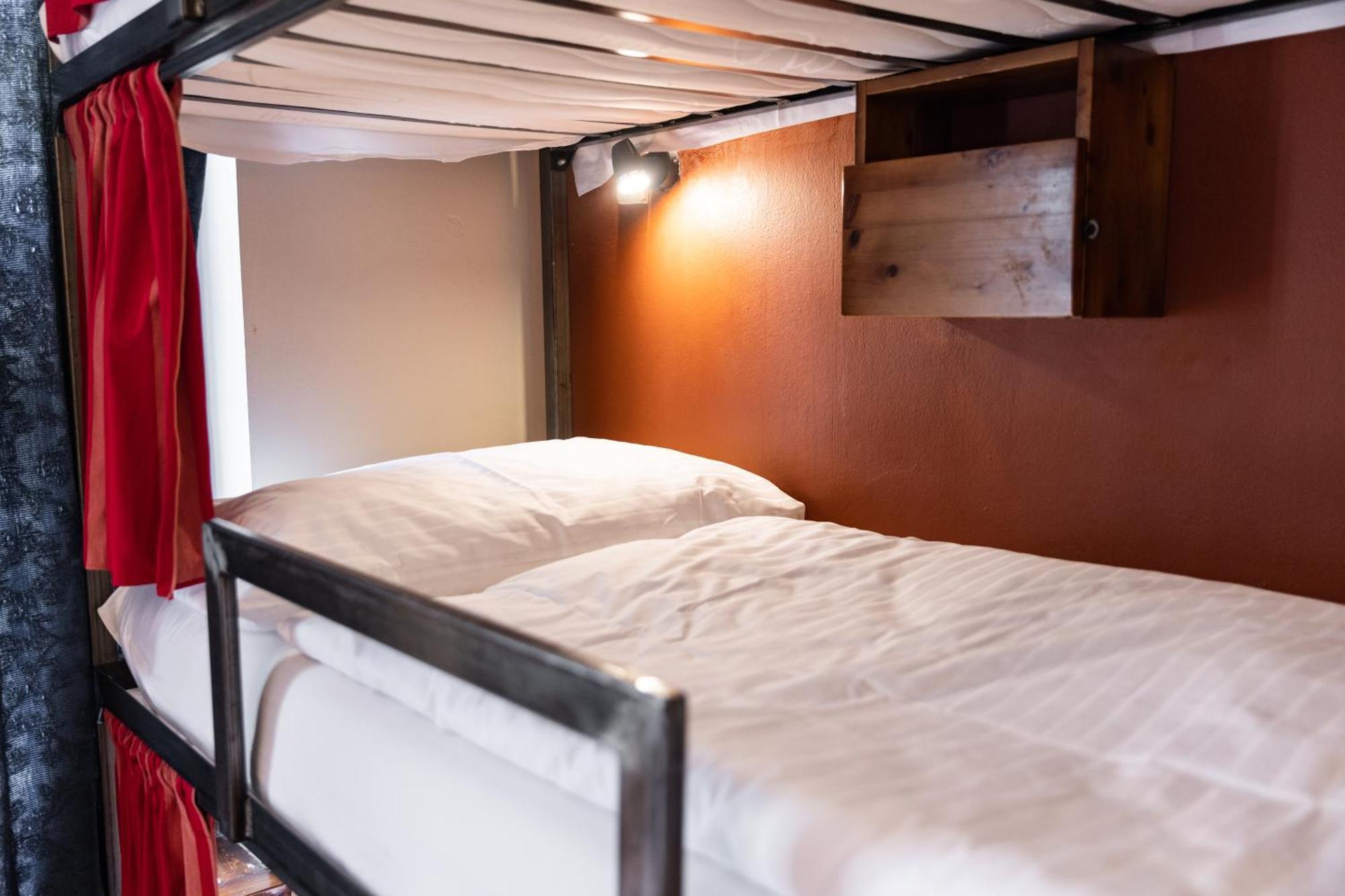 Bunk Bed 12-Bed Mixed Dormitory