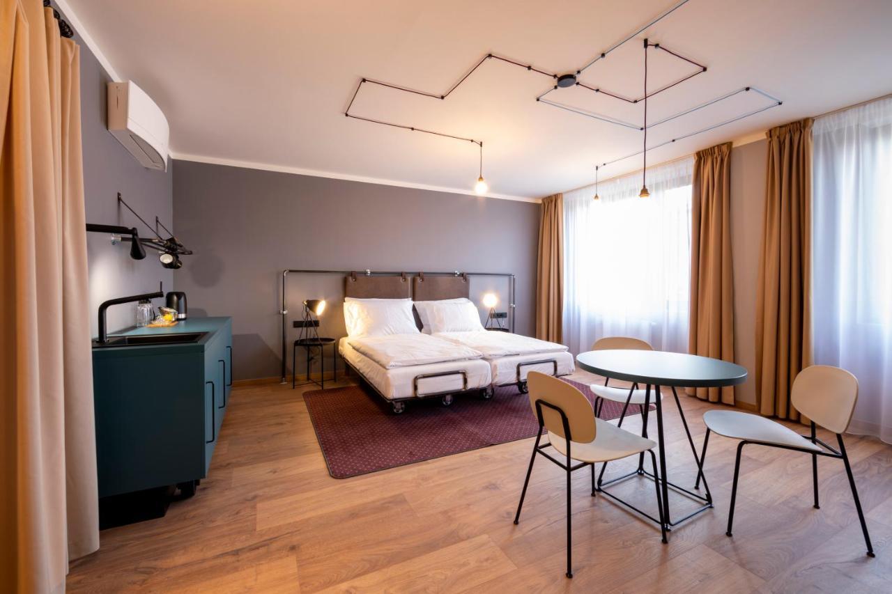 Double or Twin Room with Private Bathroom,1328270138:JPEG