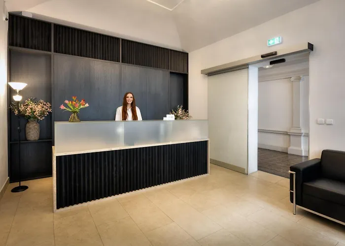 Hotel Unique